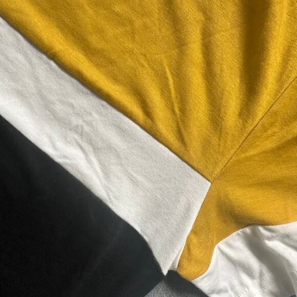 Women's Yellow/Black/White Color Block T-Shirt Medium NWOT - Picture 3 of 7